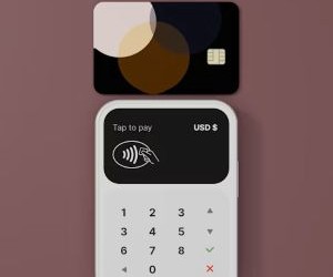 Pelaburan membolehkan anda mengembangkan kekayaan anda dari semasa ke semasa dengan meletakkan wang anda untuk digunakan dalam aset seperti saham, bon, dana, hartanah dan banyak lagi, tetapi ia sentiasa melibatkan risiko, termasuk turun naik pasaran, potensi kehilangan modal dan pulangan yang menghakis inflasi; kuncinya ialah melabur dengan strategi yang jelas, kepelbagaian yang betul dan hanya dengan modal yang tidak menjejaskan kestabilan kewangan anda.