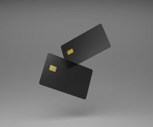 Forex menawarkan peluang untuk mendapat keuntungan daripada turun naik antara mata wang global dalam pasaran sangat cair yang berdagang 24 jam sehari, tetapi ia juga merupakan arena berisiko tinggi disebabkan oleh leverage, turun naik mendadak dan kesan berita makroekonomi; kuncinya ialah berdagang dengan strategi yang jelas, pengurusan risiko yang ketat dan hanya dengan modal anda mampu rugi tanpa menjejaskan kestabilan kewangan anda.